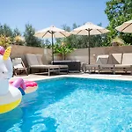Szálloda Vellum Luxury Living 2*