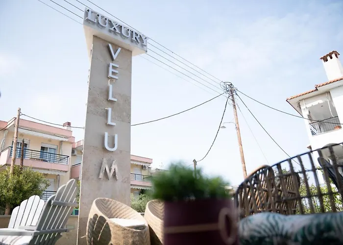 Vellum Luxury Living 2*