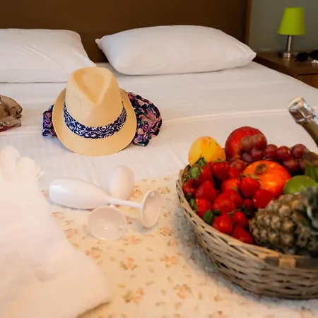 Ξενοδοχείο Vellum Luxury Living