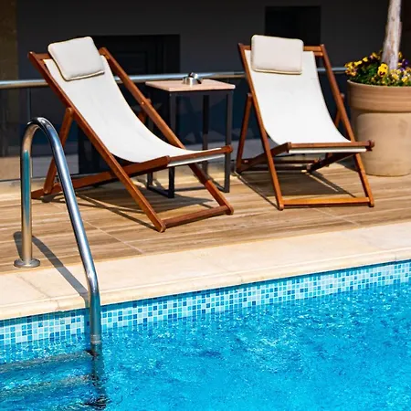 Vellum Luxury Living 2*