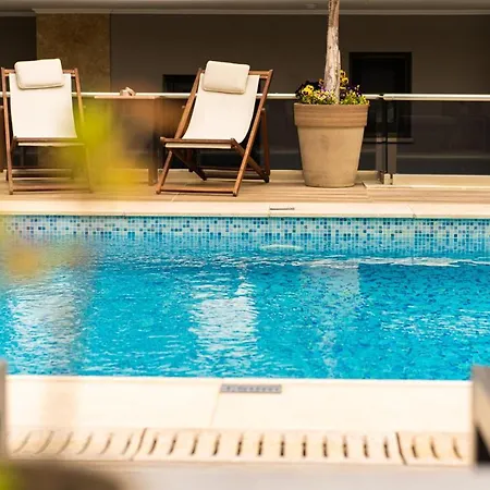 Vellum Luxury Living Ξενοδοχείο 2*