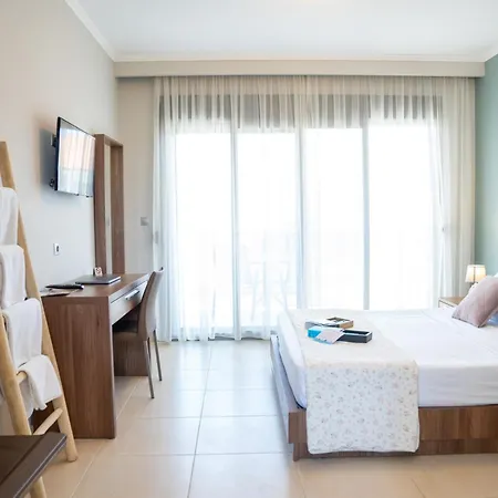 Vellum Luxury Living 2*