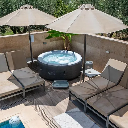 Vellum Luxury Living 2*