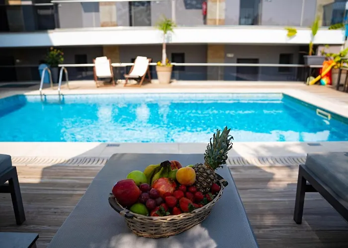 Vellum Luxury Living Hotell 2*