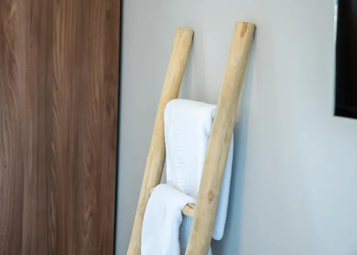 Vellum Luxury Living 2*